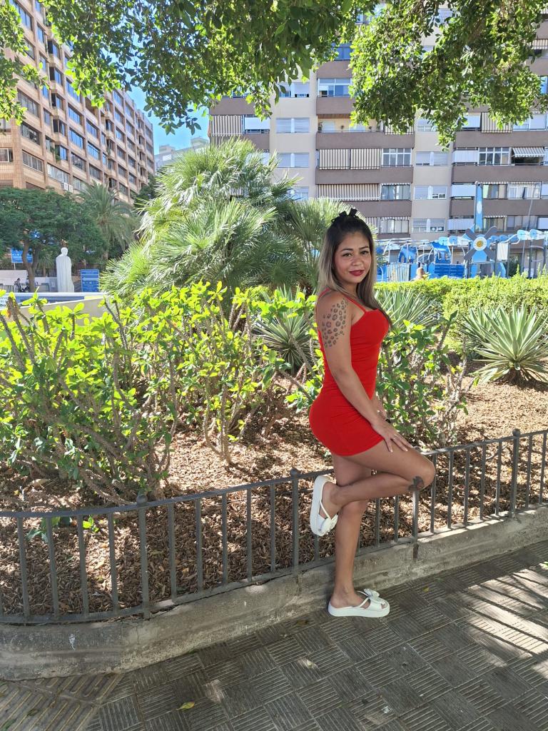 Chica busca chico en Tenerife: 
