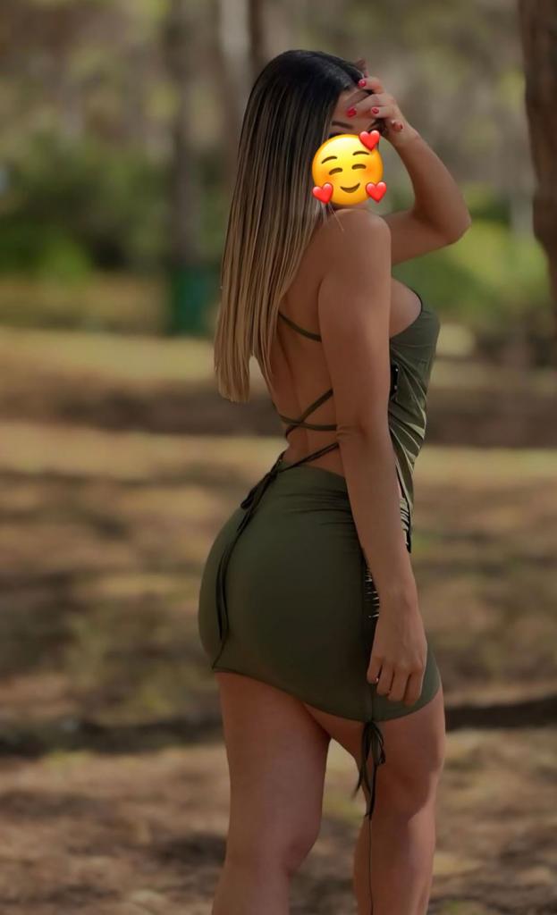 Chica busca chico en Cádiz: 