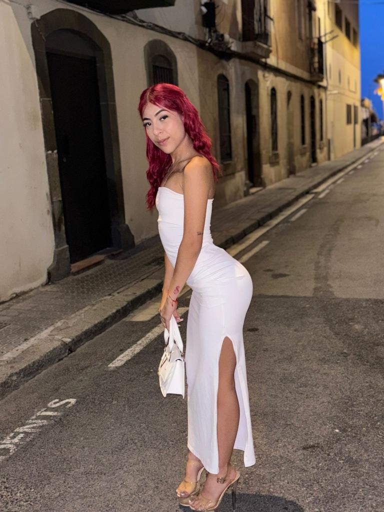 Chica busca chico en Barcelona: 