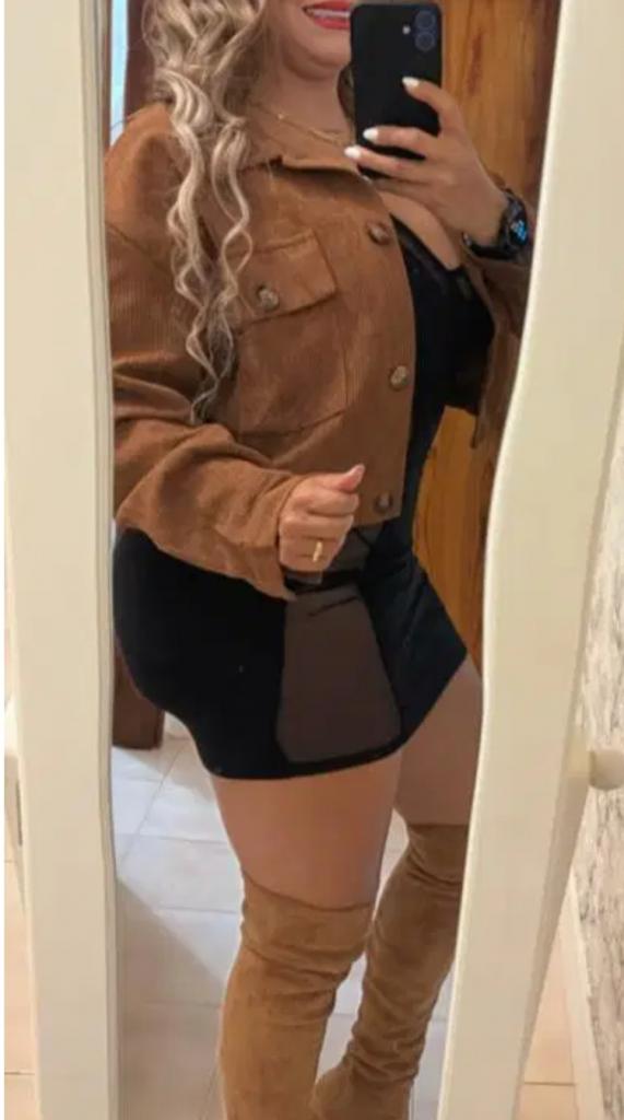 Chica busca chico en Tenerife: 