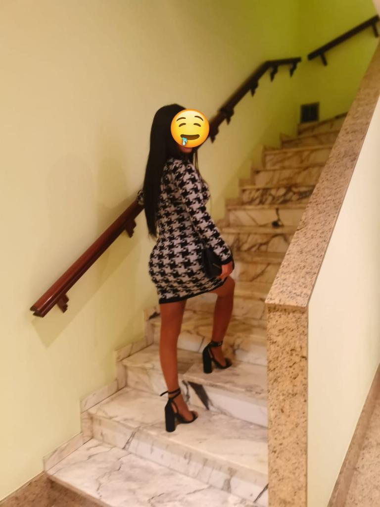 Chica busca chico en Lugo: 