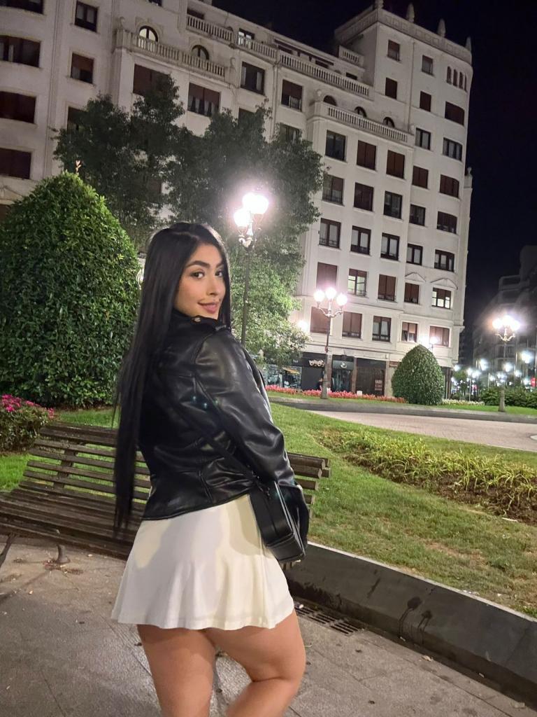 Chica busca chico en Navarra: 