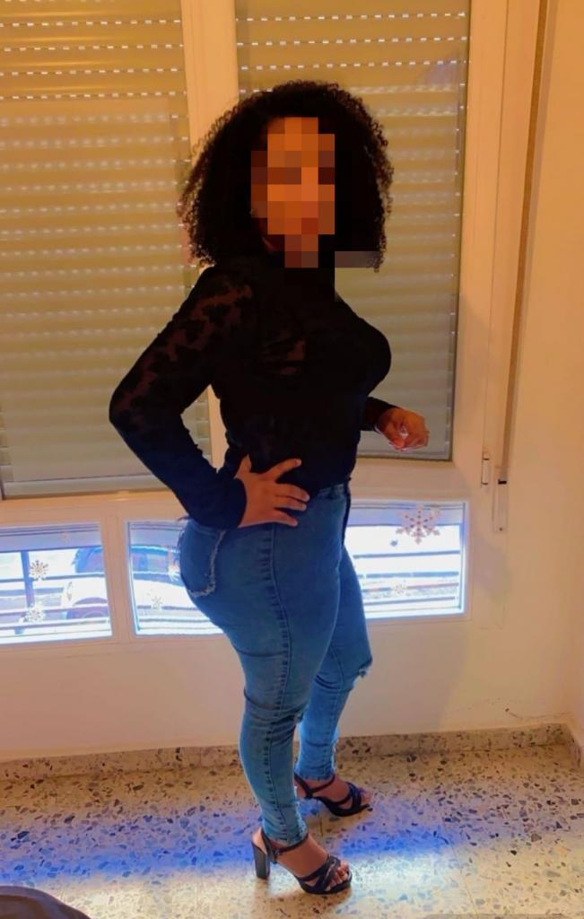 Chica busca chico en Cantabria: 