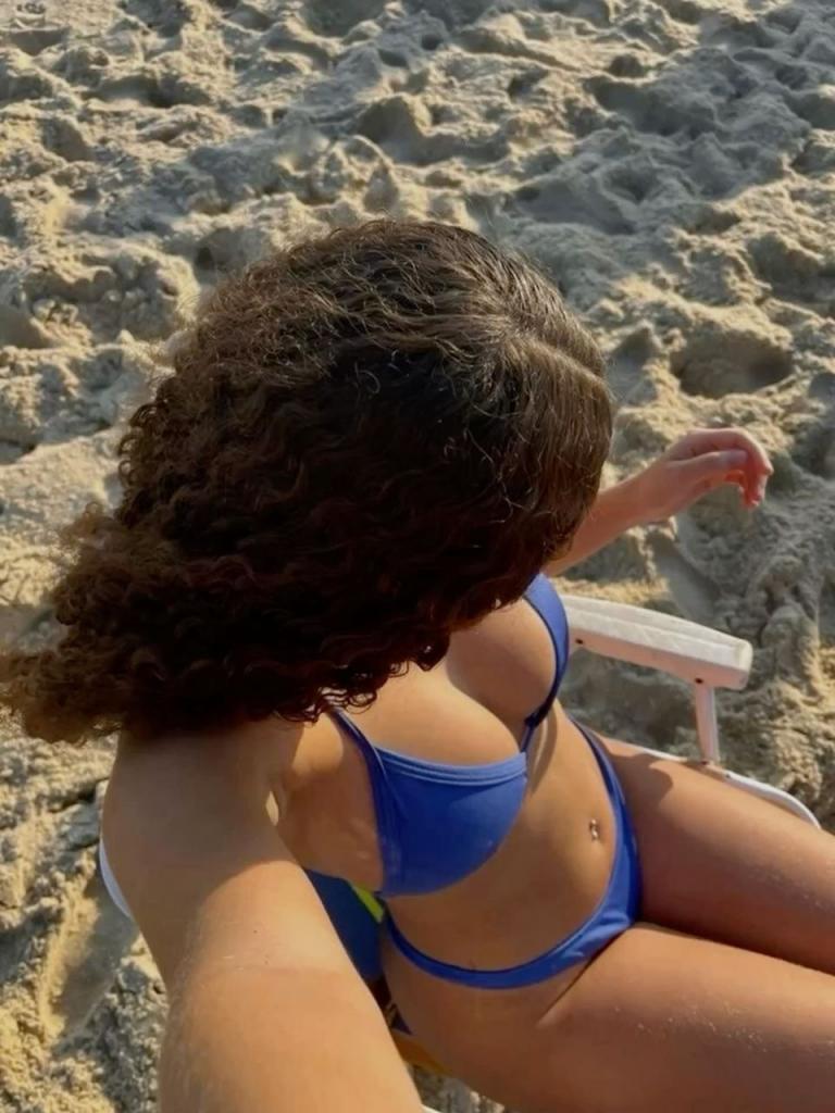 Chica busca chico en Tenerife: 