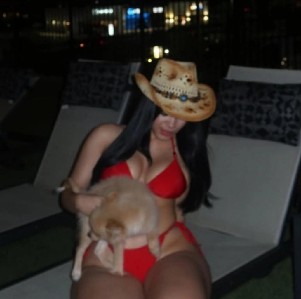 Chica busca chico en Orense: 