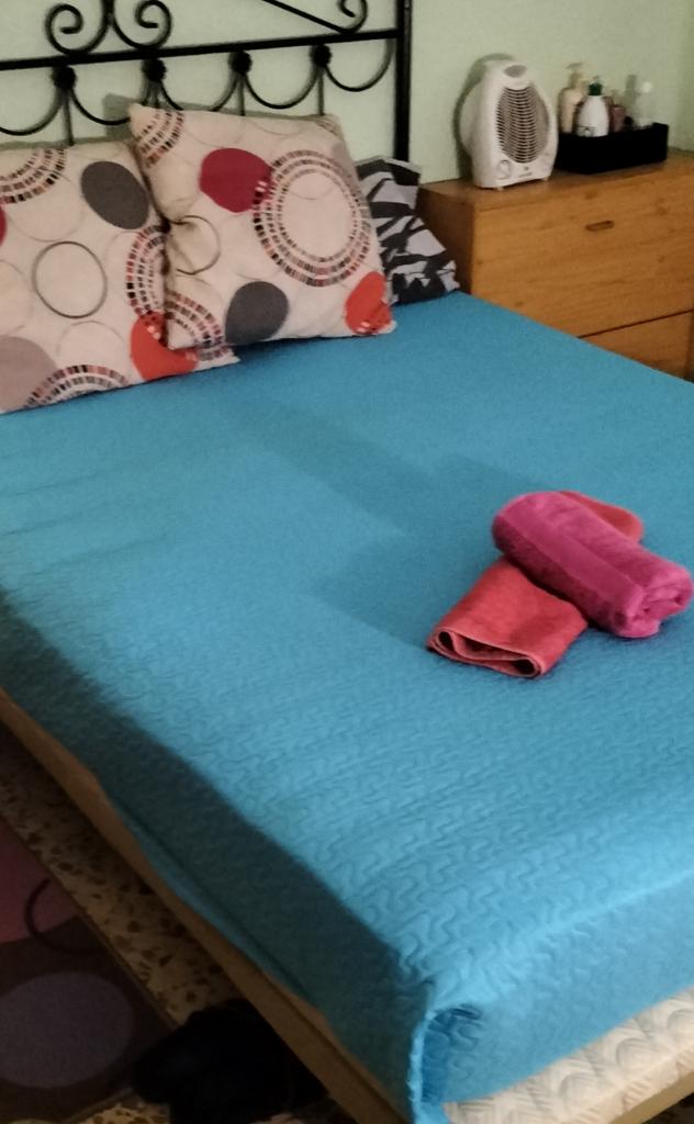 Chica busca chico en Granada: 