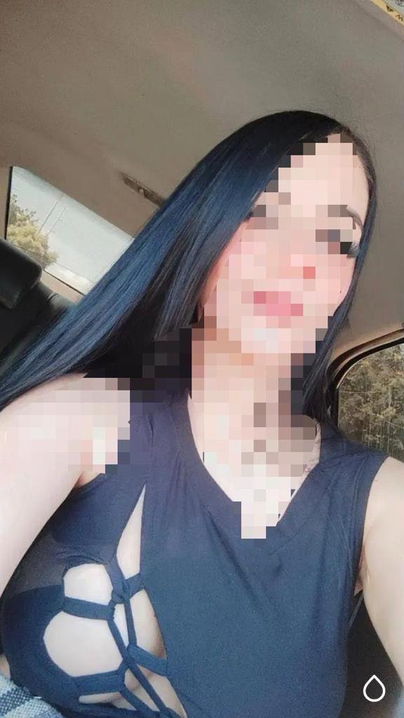 Chica busca chico en Huelva: 