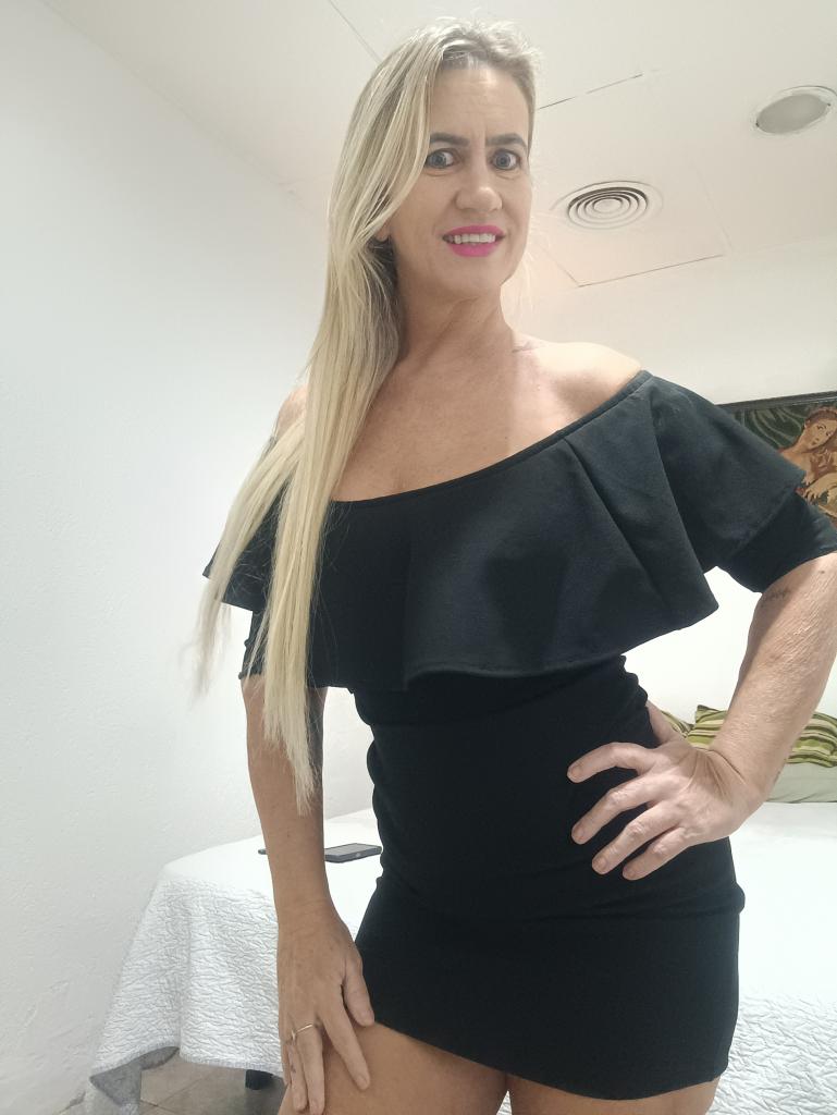 Chica busca chico en Barcelona: 