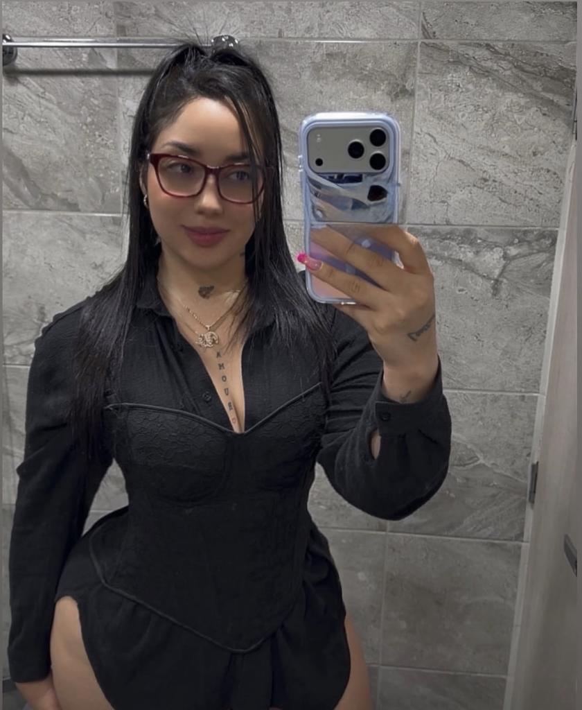 Chica busca chico en Cádiz: 