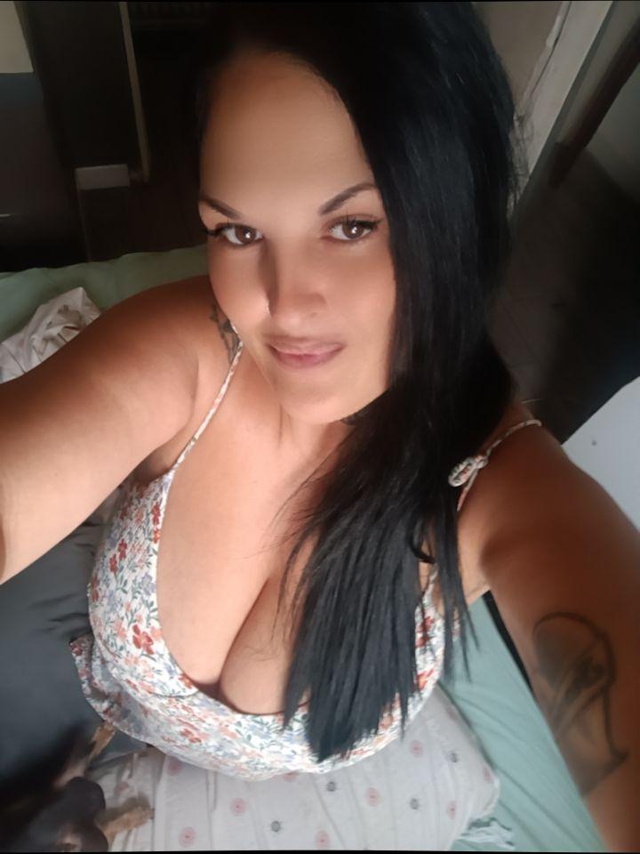Chica busca chico en Sevilla: 
