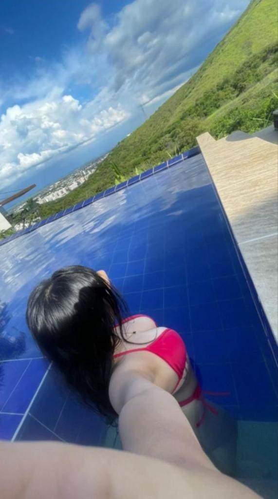 Chica busca chico en Huelva: Chica busca chico