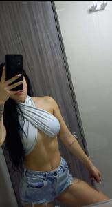 604218581: Chica busca chico en Málaga