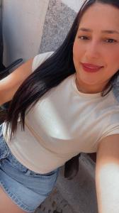 621134095: Chica busca chico en Cáceres