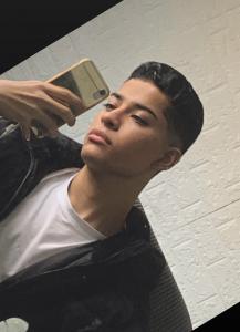 699857616: Chico busca chica en Madrid
