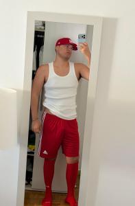 695091078: Chico busca chica en León