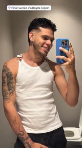 611281428: Chico busca chica en Zaragoza