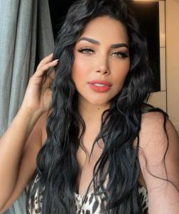 631453469: Chica busca chico en Córdoba
