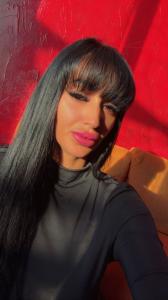 614673941: Chica busca chico en Madrid