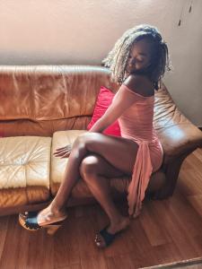 613360051: Chica busca chico en Alicante