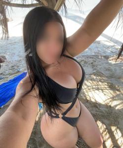 661422327: Chica busca chico en Sevilla