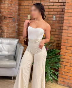 674728240: Chica busca chico en Castellón