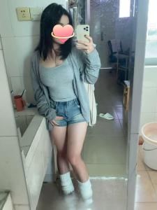 687718258: Chica busca chico en Mallorca