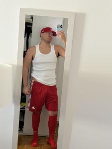 695091078: Chico busca chica en León