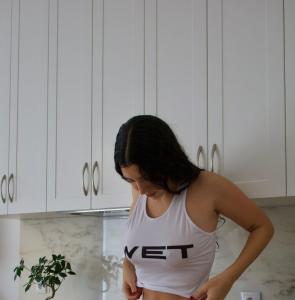 631194153: Chica busca chico en Valencia