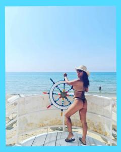 660938853: Travesti en Barcelona