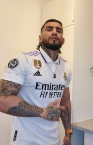 677112551: Chico busca chica en Madrid