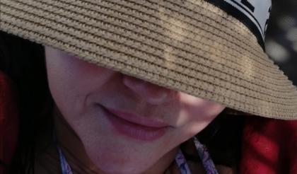 624371350: Chica busca chico en Granada