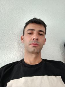 607958328: Chico busca chica en Madrid