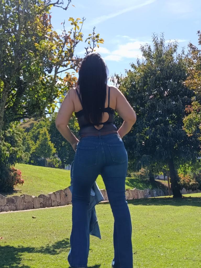 Chica busca chico en La Coruña: 
