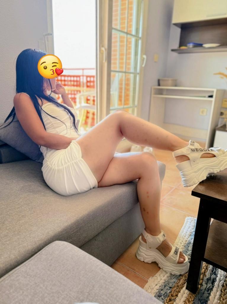 Chica busca chico en Murcia: Chica busca chico