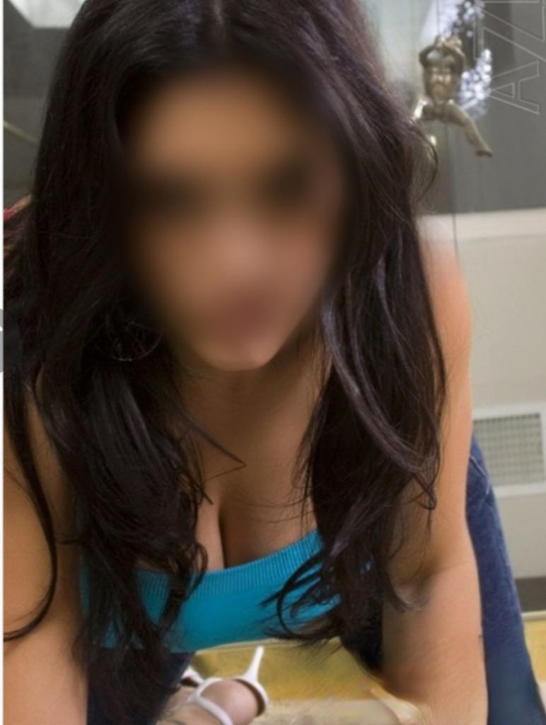 Chica busca chico en Barcelona: 