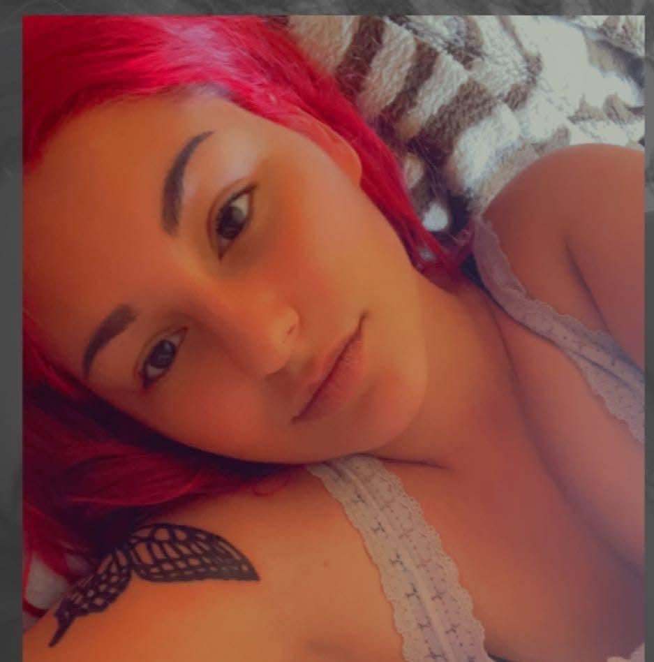 Chica busca chico en Tenerife: 