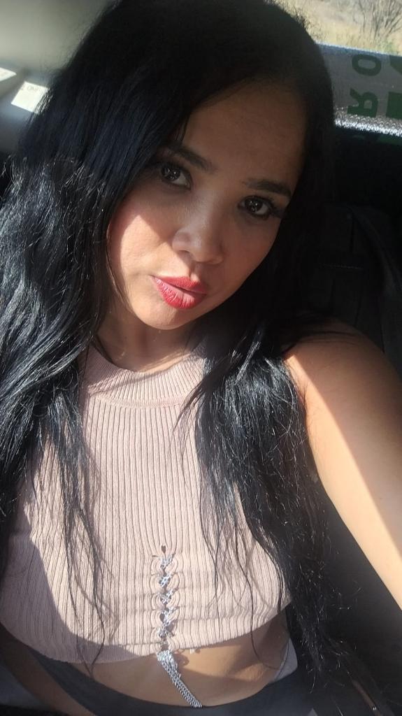 Chica busca chico en Almería: 