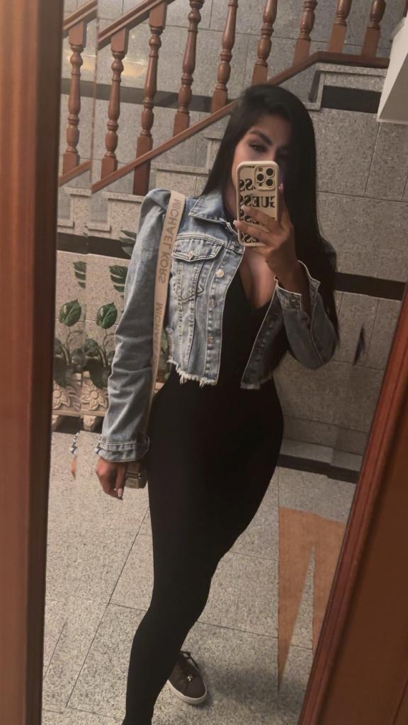 Chica busca chico en La Coruña: 