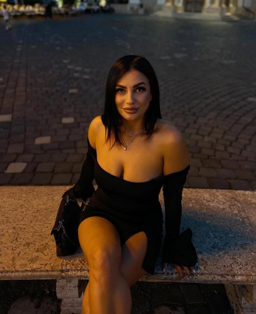 Chica busca chico en Sevilla: 