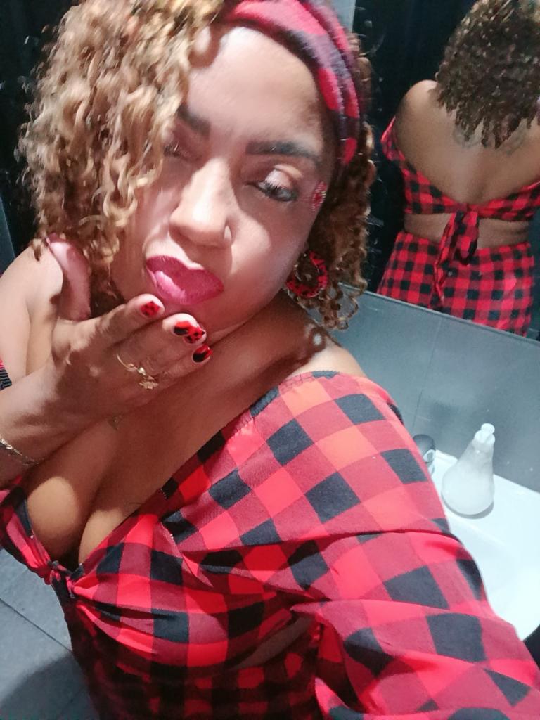 Chica busca chico en Zaragoza: 