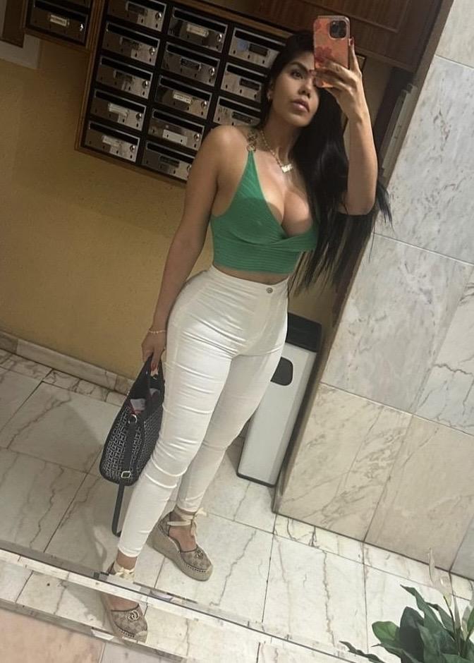 Chica busca chico en La Coruña: 