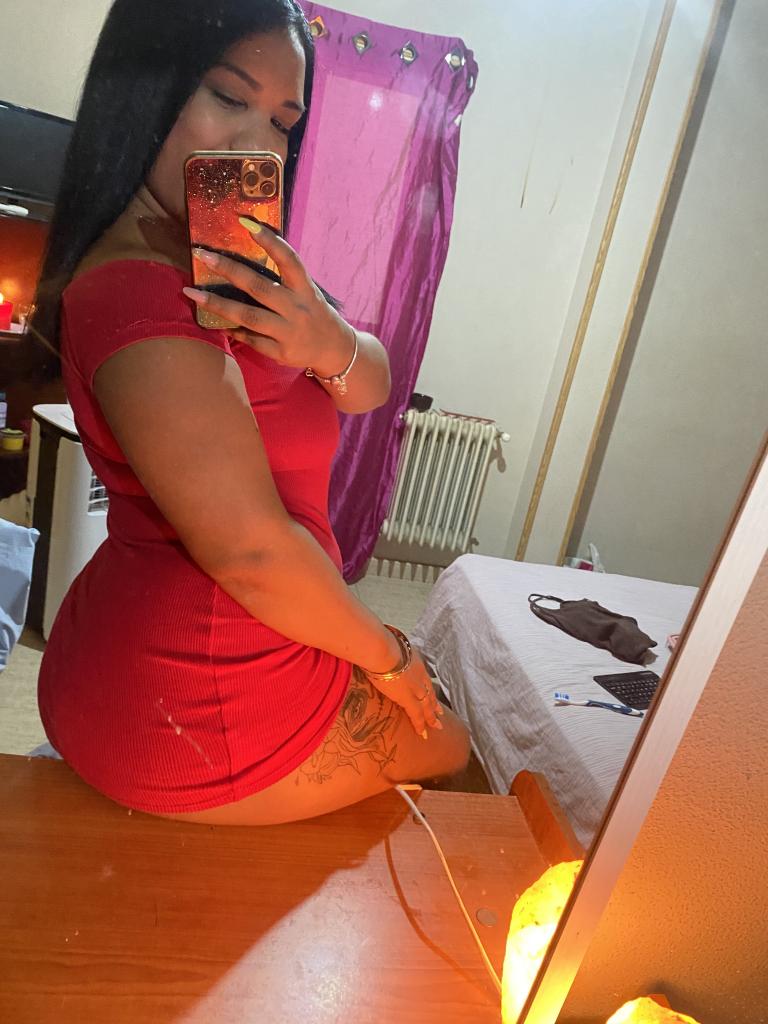 Chica busca chico en Madrid: 