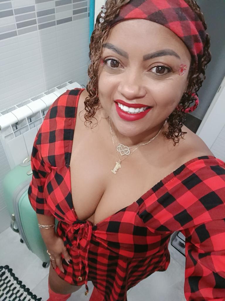 Chica busca chico en Zaragoza: 