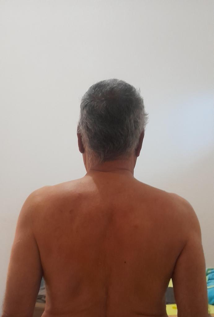 Chica busca chico en Tenerife: 