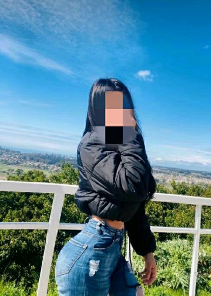 Chica busca chico en Cádiz: 