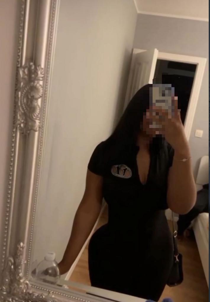 Chica busca chico en Sevilla: 