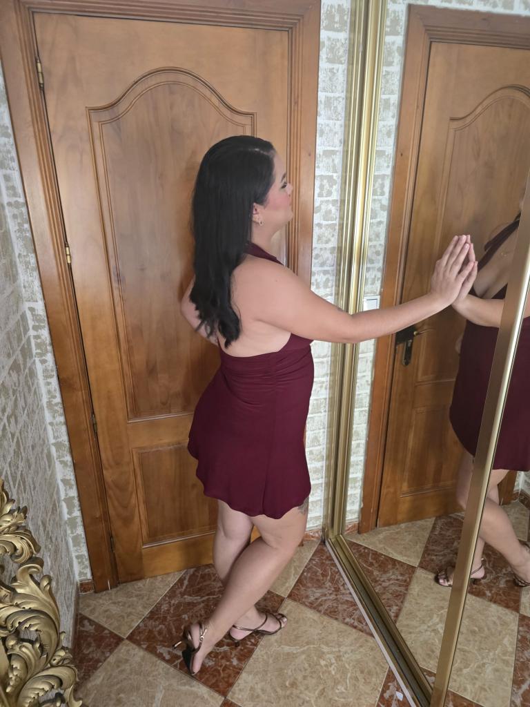 Chica busca chico en Granada: 