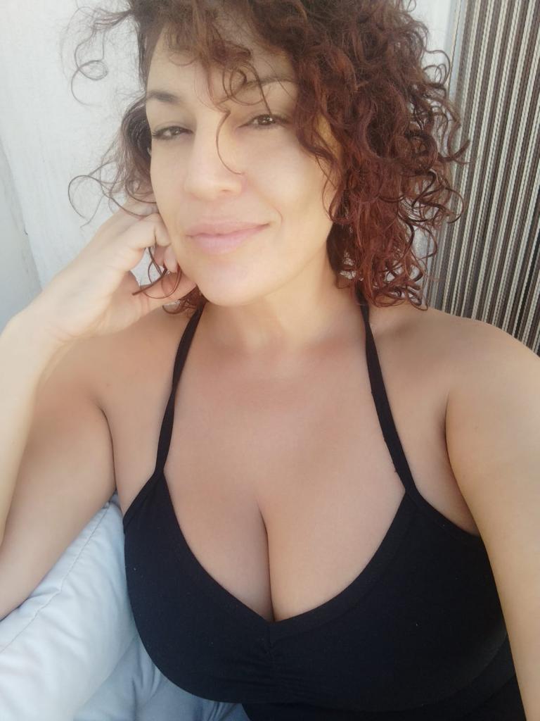 Chica busca chico en Alicante: 