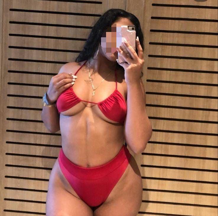 Chica busca chico en La Coruña: 