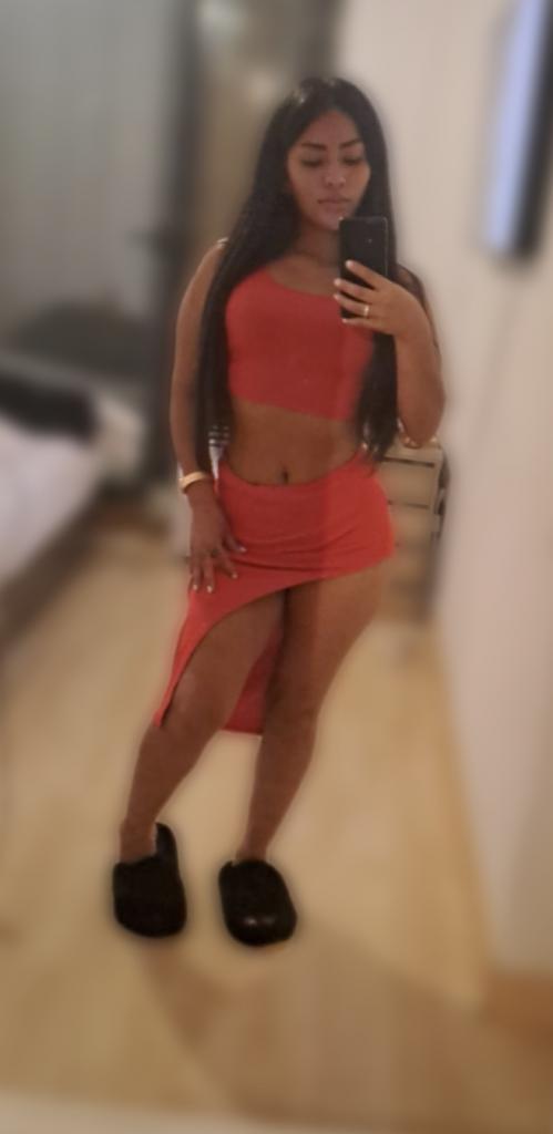 Chica busca chico en Madrid: Chica busca chico